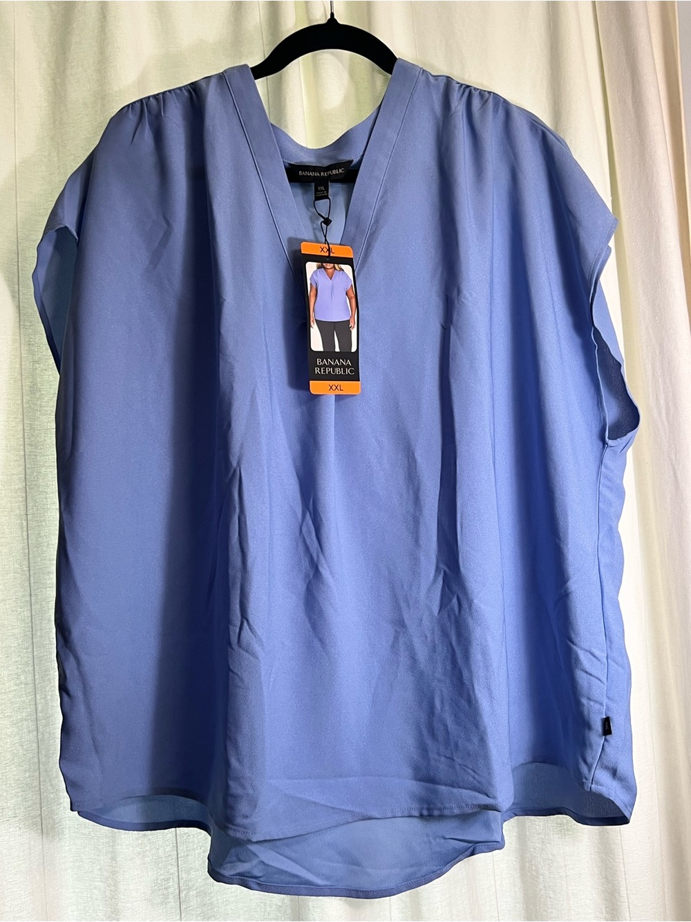 Banana Republic Blur Short-Sleeve V-Neck Polo Top